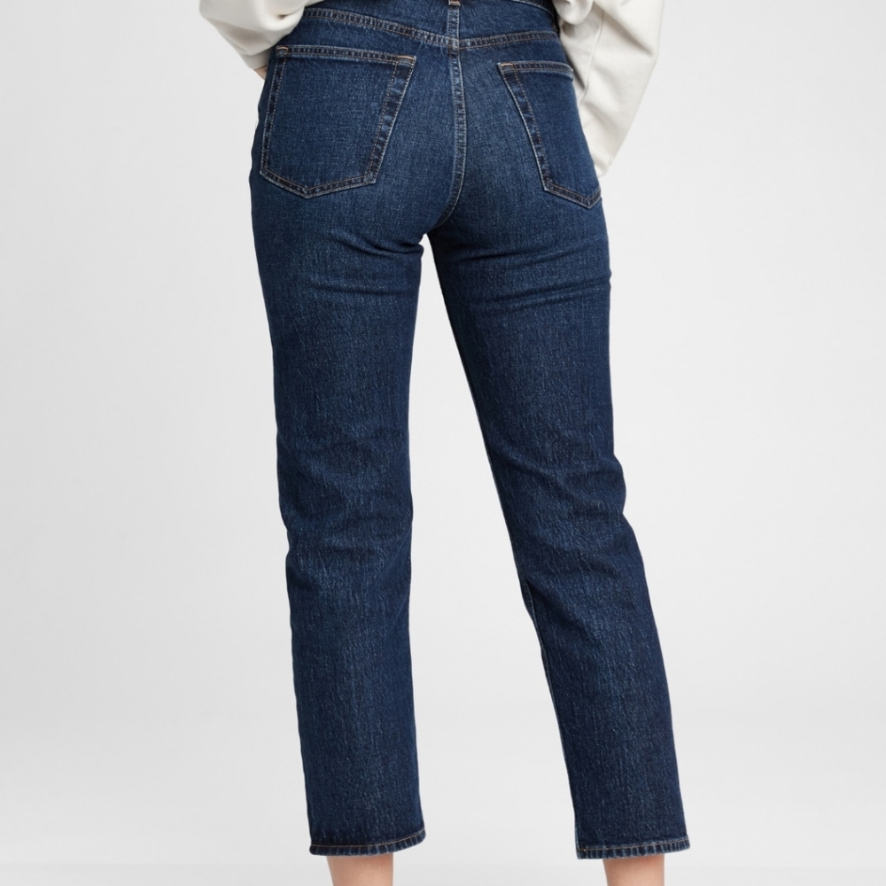GAP Cheeky Straight High Rise Jean